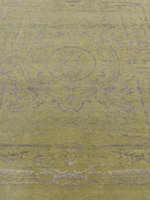 Olera Hand-knotted Wool & Bamboo Silk Rug - Olive