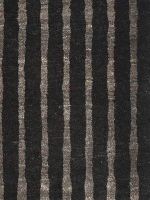 Darvan Hand-Knotted Wool Rug – Charcoal