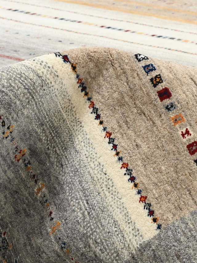 Mardan Hand-Knotted Wool Rug – Grey Melange