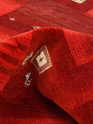 Varan Hand-Knotted Wool Rug – Red