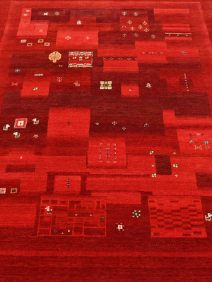 Varan Hand-Knotted Wool Rug – Red
