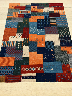 Golan Hand-Knotted Wool Rug – Multi