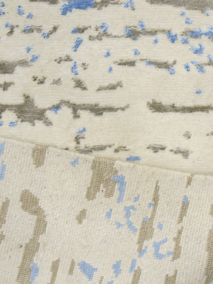Velaris Hand-Knotted Bamboo Silk Blend Rug - Blue