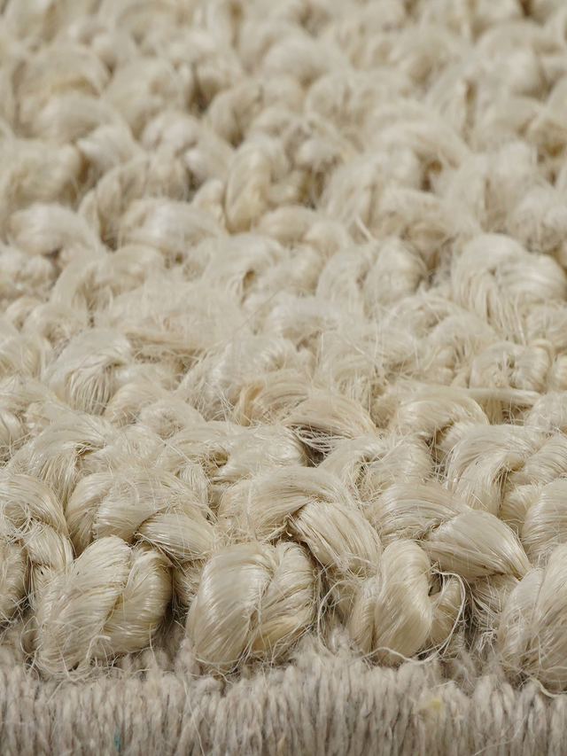 Cayo Hand-woven Jute Rug