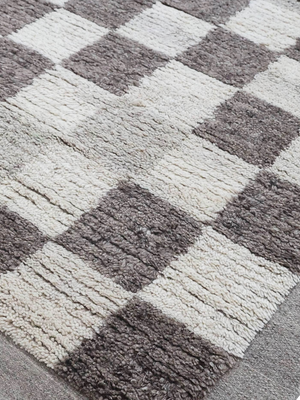 Keston Hand-knotted Wool Geometric Rug - Grey