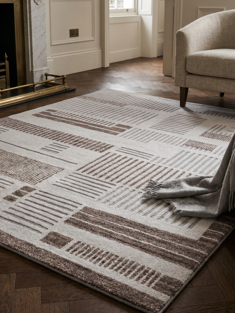 Solen Hand-knotted Wool Rug - Ivory