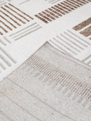 Solen Hand-knotted Wool Abstract Rug - Ivory