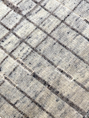 Nilo Hand-knotted Wool Abstract Rug - Grey