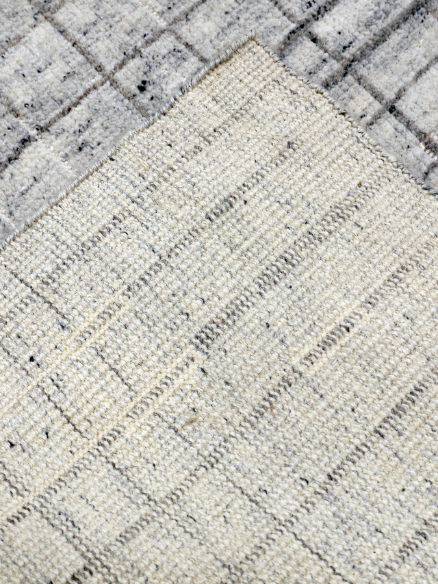 Nilo Hand-knotted Wool Rug - Grey
