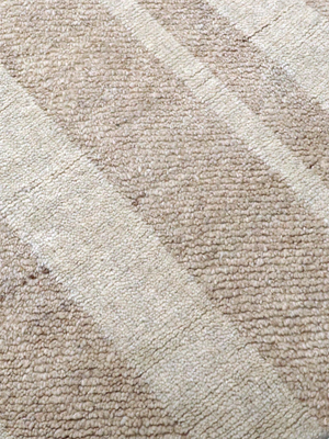 Sefra Hand-knotted Wool Abstract Rug - Beige