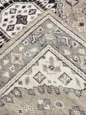 Dara Hand-knotted Wool Persian Rug - Beige