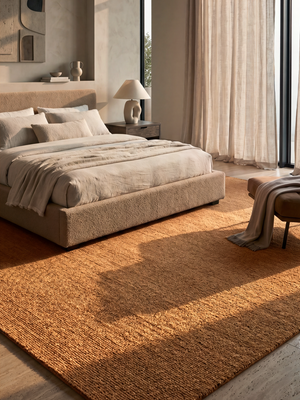 Calder Hand-knotted Wool Rug - Rust