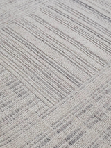 Iskar Hand-knotted Wool Rug - Grey
