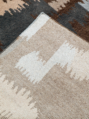 Aldis Hand-knotted Wool Abstract Rug - Brown