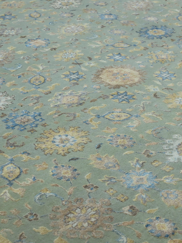 Varro Wool & Bamboo Silk Hand-knotted Rug - Sage Green