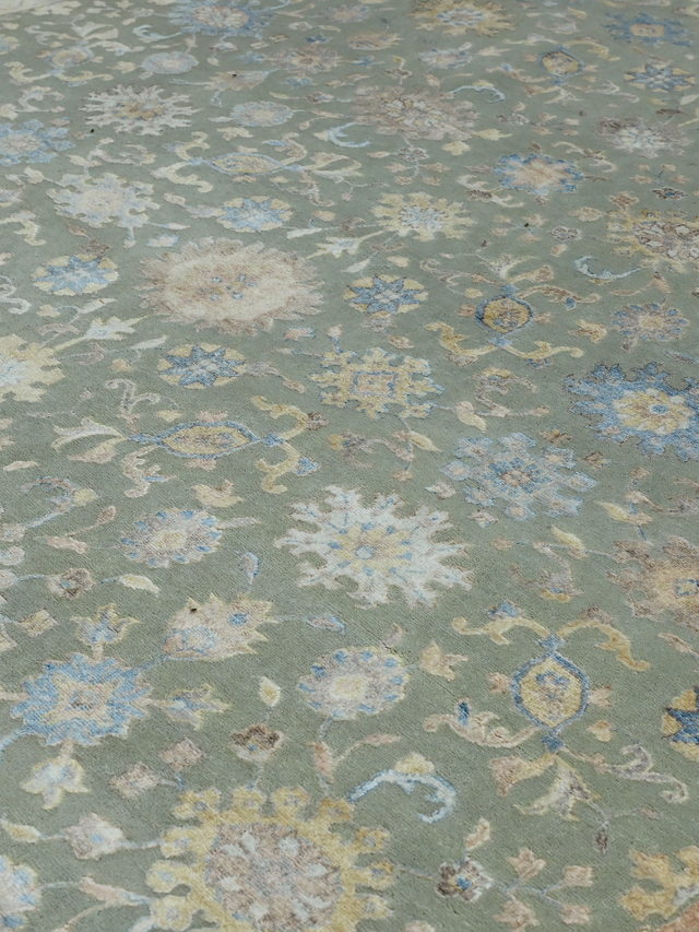 Varro Wool & Bamboo Silk Hand-knotted Rug - Sage Green
