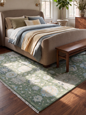 Zuvi Wool & Bamboo Silk Hand-knotted Persian Rug - Grey