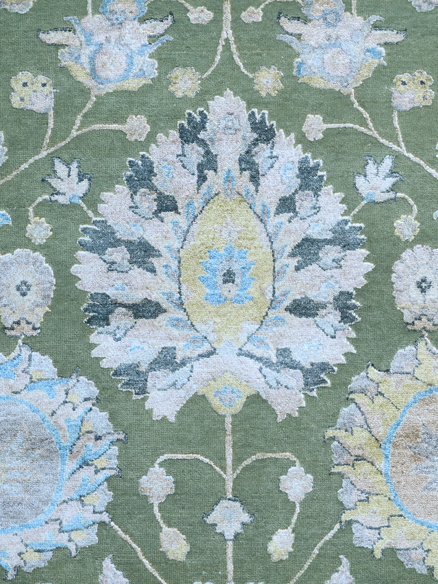 Zuvi Wool & Bamboo Silk Hand-knotted Rug - Grey