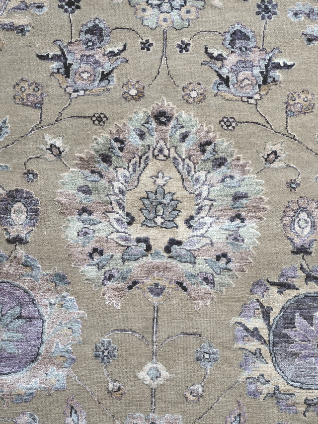 Romo Wool & Bamboo Silk Hand-knotted Rug - Beige