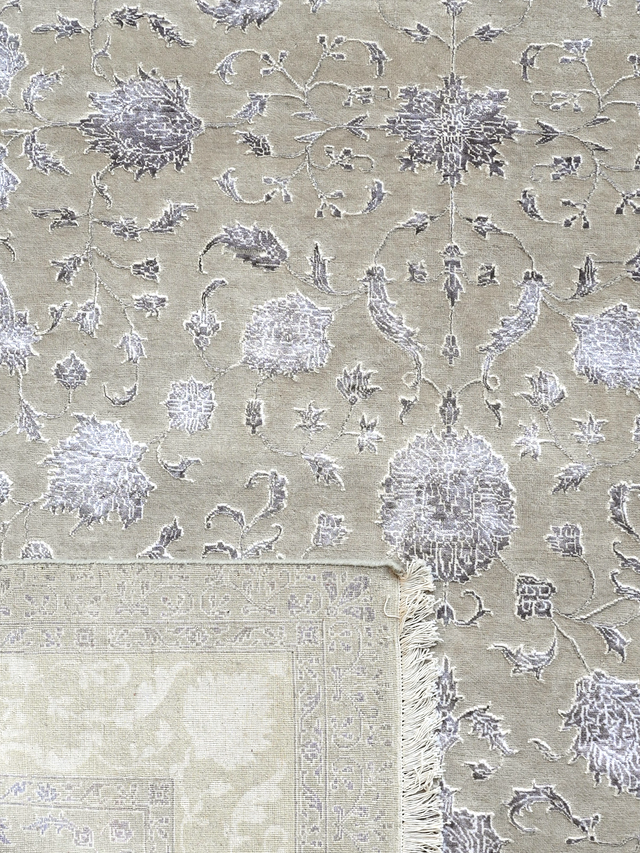 Carev Hand-knotted New Zealand Wool Rug - Sand