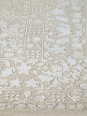 Davan Hand-knotted New Zealand Wool Persian Rug - Cream