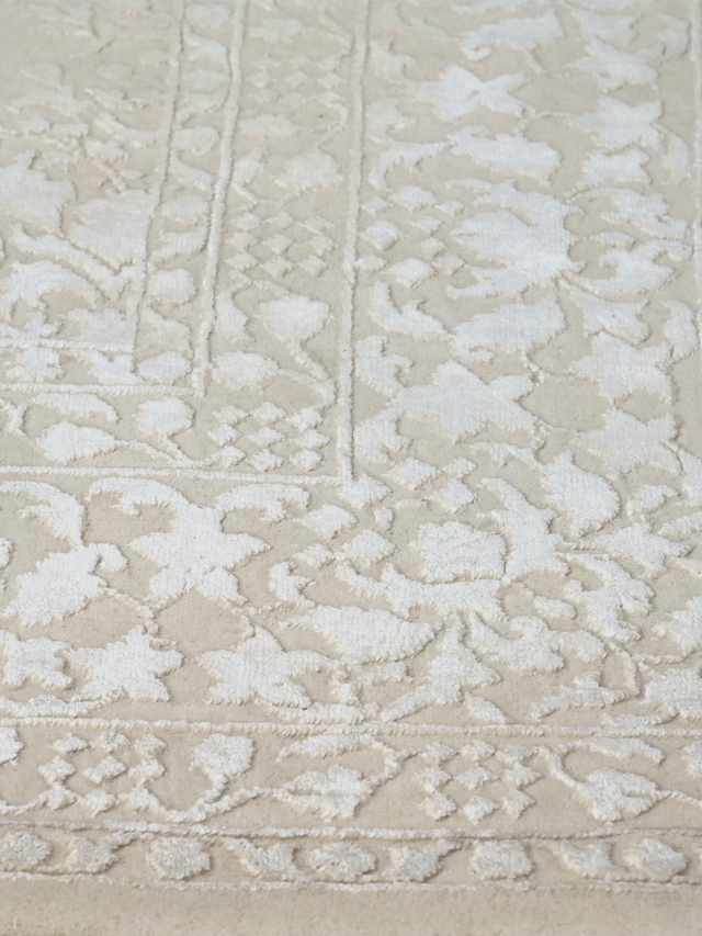 Davan Hand-knotted New Zealand Wool Persian Rug - Cream