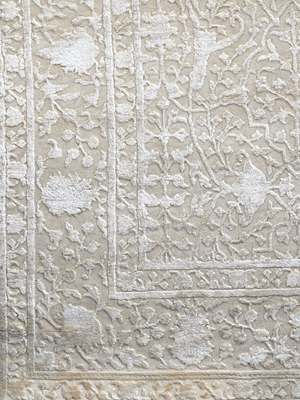 Lourne Hand-knotted New Zealand Wool Persian Rug - Cream