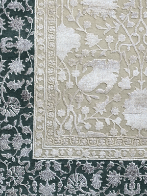 Mirael Hand-knotted New Zealand Wool Persian Rug - Beige