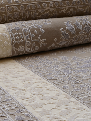 Carev Hand-knotted Wool Persian Rug - Grey