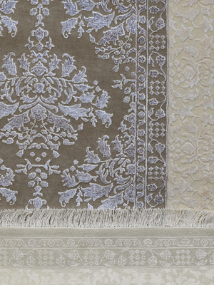 Carev Hand-knotted Wool Persian Rug - Grey