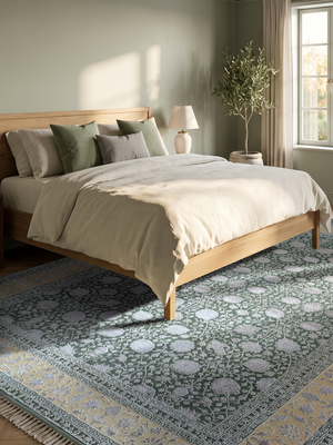 Presto Hand-knotted New Zealand Wool Persian Rug - Sea Green