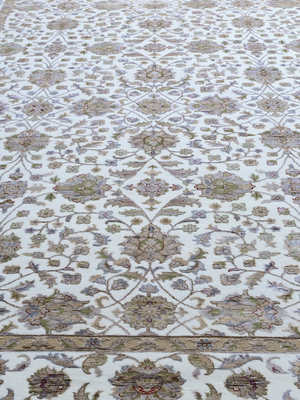 Kavan Hand-knotted New Zealand Wool Persian Rug - Cream