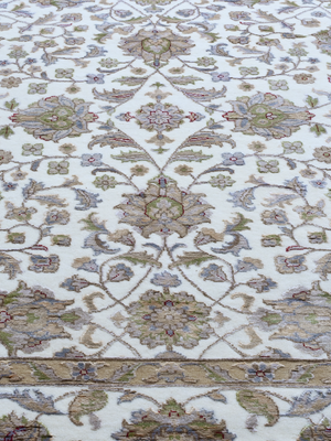 Kavan Hand-knotted New Zealand Wool Persian Rug - Cream