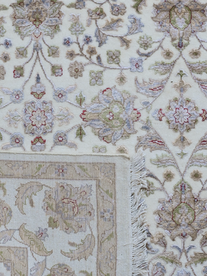 Kavan Hand-knotted New Zealand Wool Persian Rug - Cream