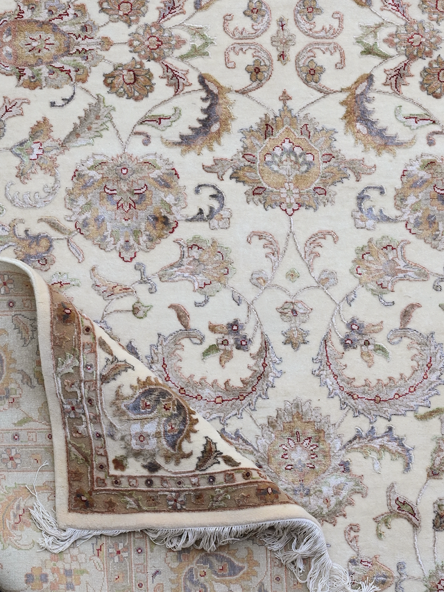 Bretil Hand-knotted New Zealand Wool Rug - Cream