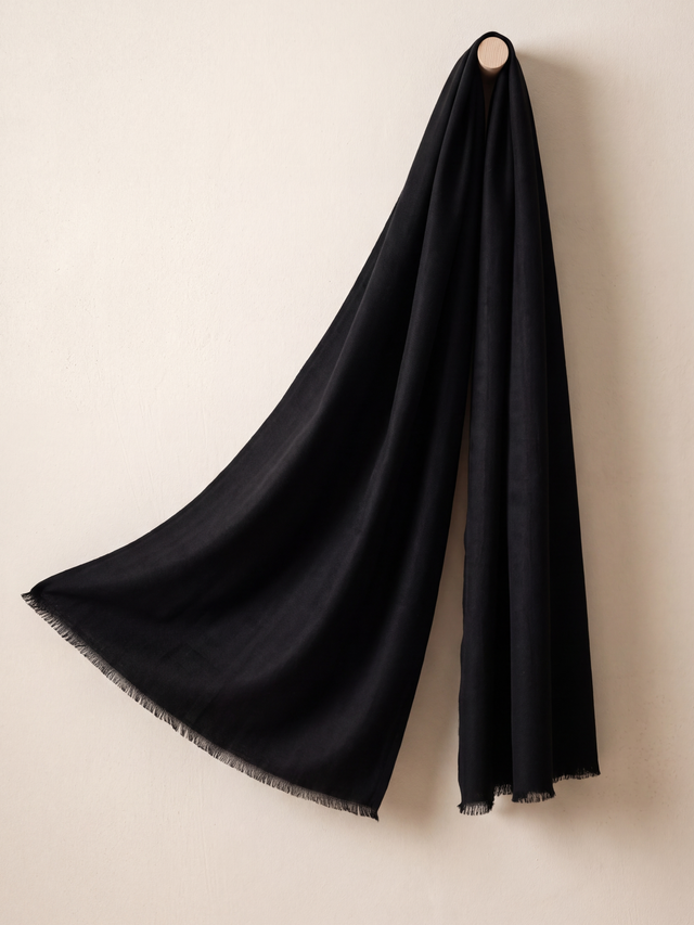 Chaukor Cashmere Wool Scarf - Black