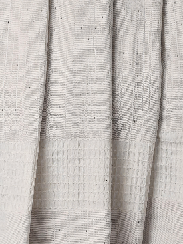 Kyaire Cotton Modern Throw
