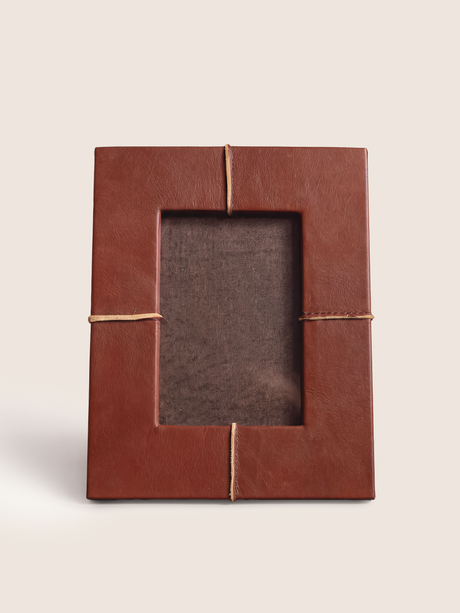 Pulcher Waxy Leather Photo Frame - Burgundy