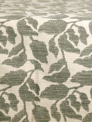 Livia Floral Table Runner