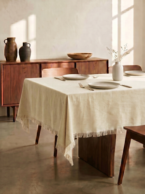 Lunaro Pure Linen Table Linen