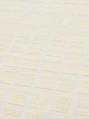 Zahaan Hand-woven Wool Geometric Rug - Cream