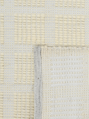 Zahaan Hand-woven Wool Geometric Rug - Cream