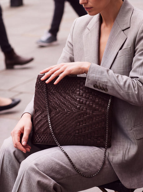 Baker Woven Leather Pochette - Walnut