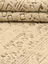 Srija Hand-knotted Wool Rug