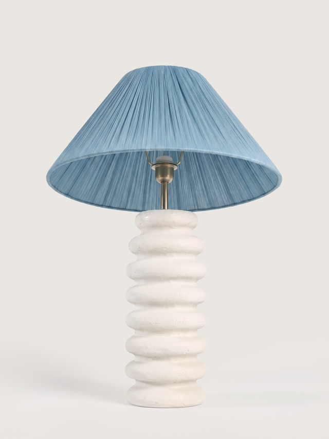 Luisa Raffia Lampshade with Sora Paper Mache Base