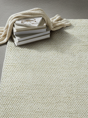 Seren Hand-woven Wool Rug - Cream