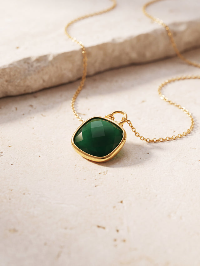 Luma Green Onyx Pendant - 18k Gold Vermeil