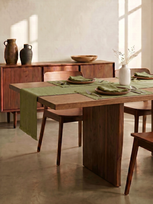 Cevill European Linen Fringe Table Linen Set