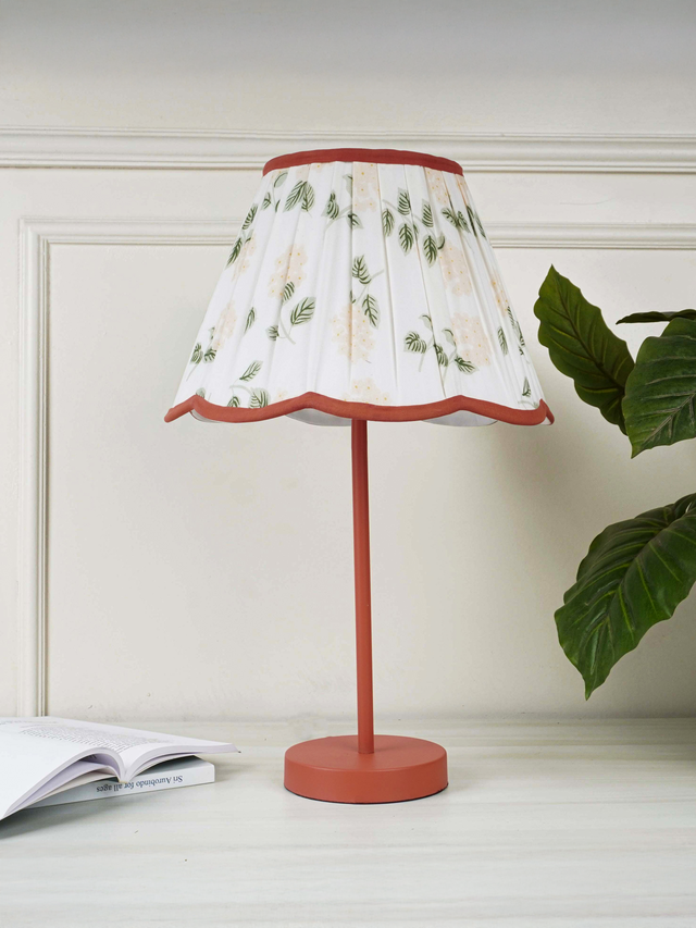 Selena Peach Metal Table Lamp