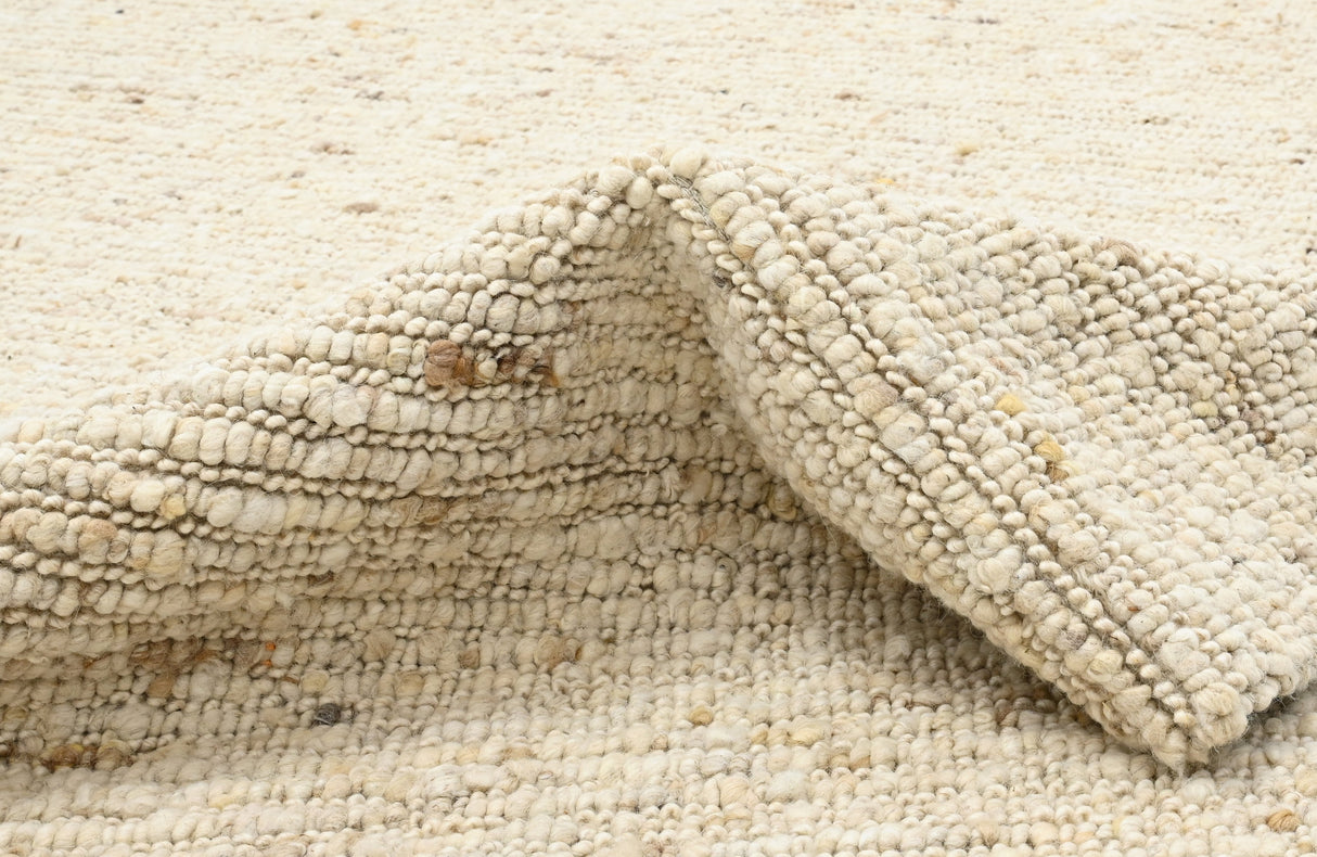 Zyler Wool Hand Carded Rug